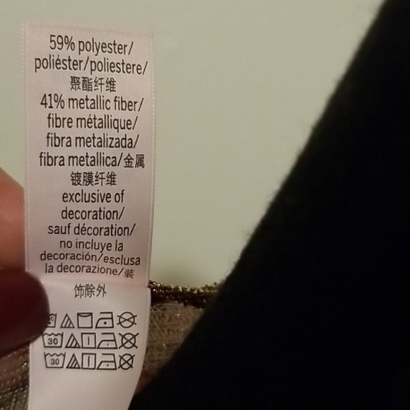 Victoria's Secret Robe - Picture 8 of 8